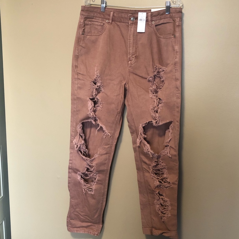 🔥 NWT | Ladies American Eagle ‘Mom Jeans’